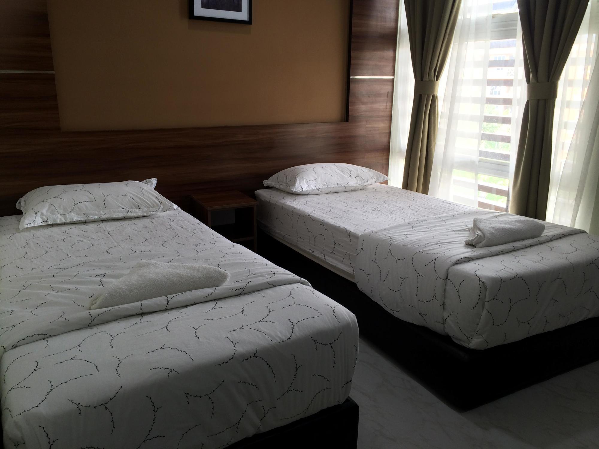 Hotel Meria Шах-Алам Экстерьер фото